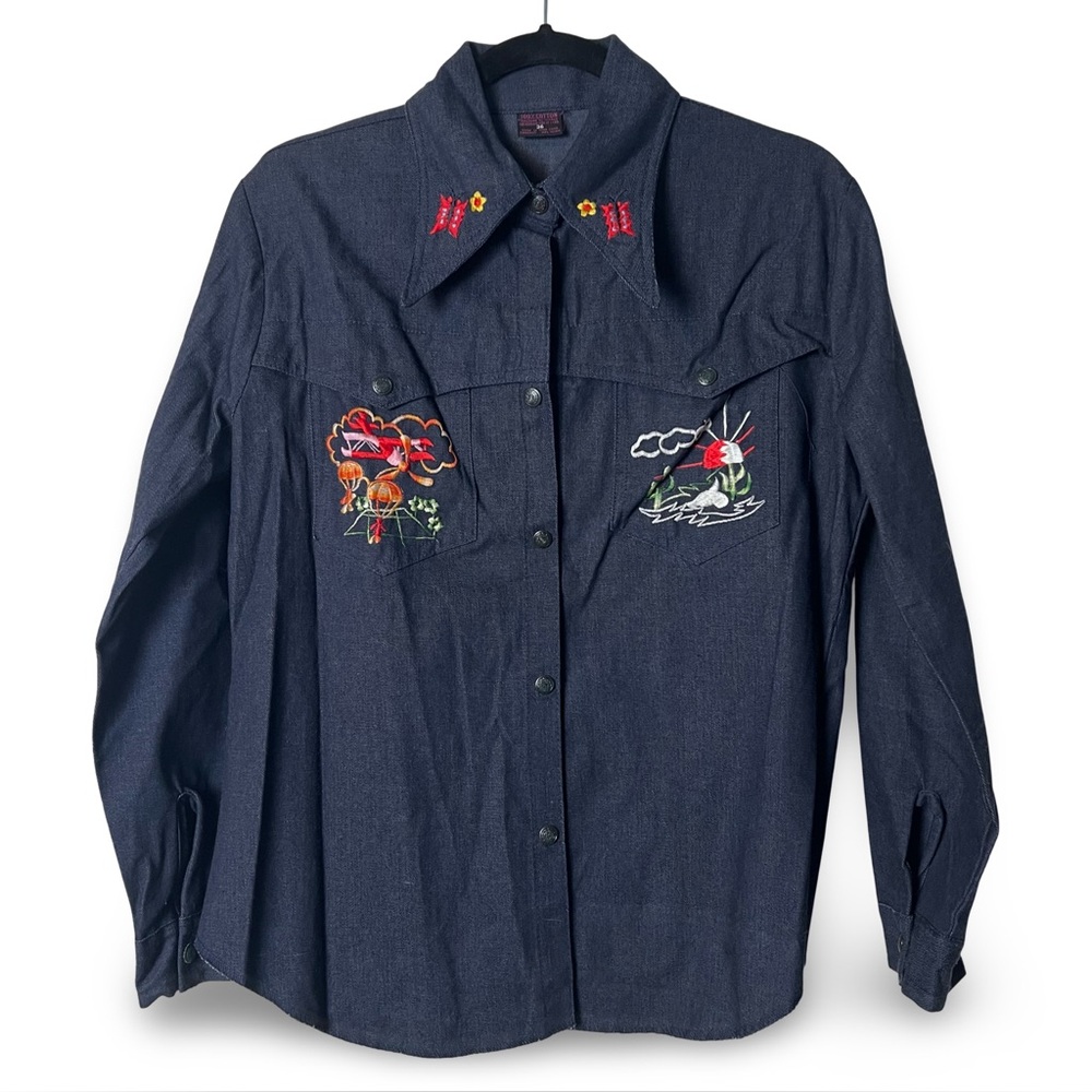 VTG 70s Hong Kong Embroidered Denim Western Snap Shirt Dagger Collar Sz 36